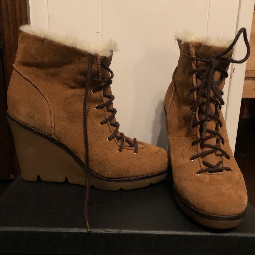 Comfy Michael Kors suede booties
